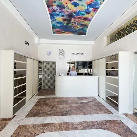 White Tower 711 Apartmán Mamaia